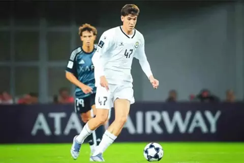 النصر السعودي يضم العراقي حيدر عبد الكريم